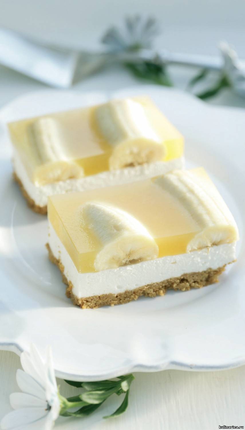 Банановые пирожные